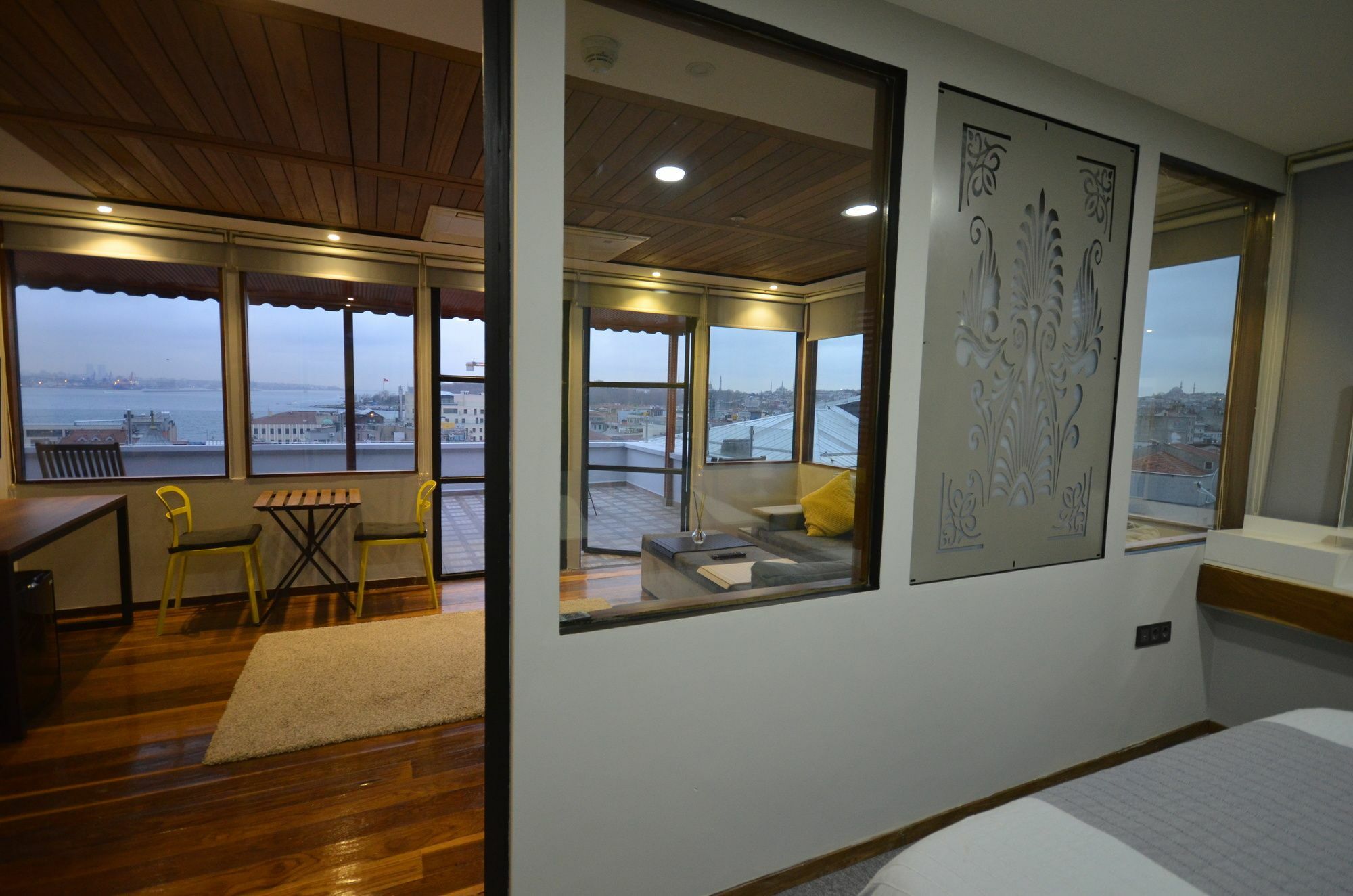 Uenver Galata Apart Istambul Exterior foto